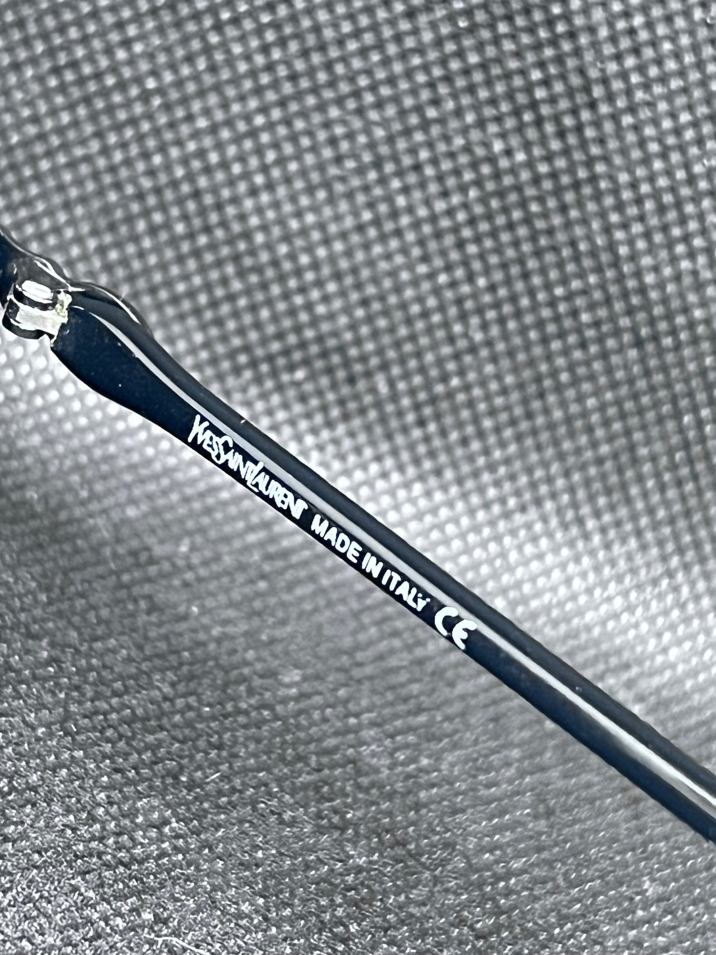 Occhiali da sole 🕶️ YSL