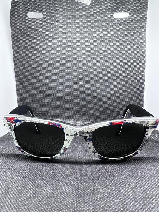 Ray-Ban RB 2140 Original Wayfarer della serie limitata "Rare Prints".