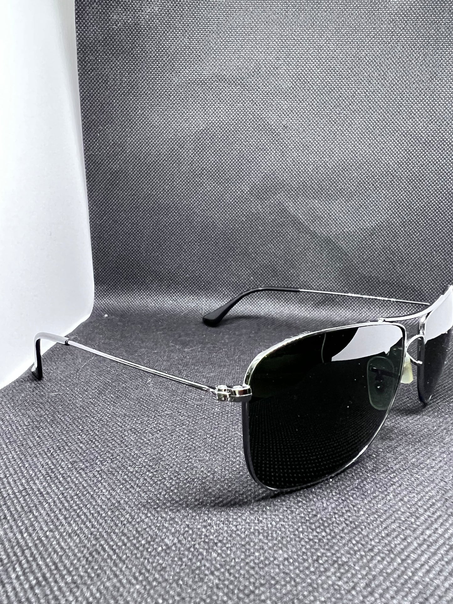 SUNGLASSES RAYBAN