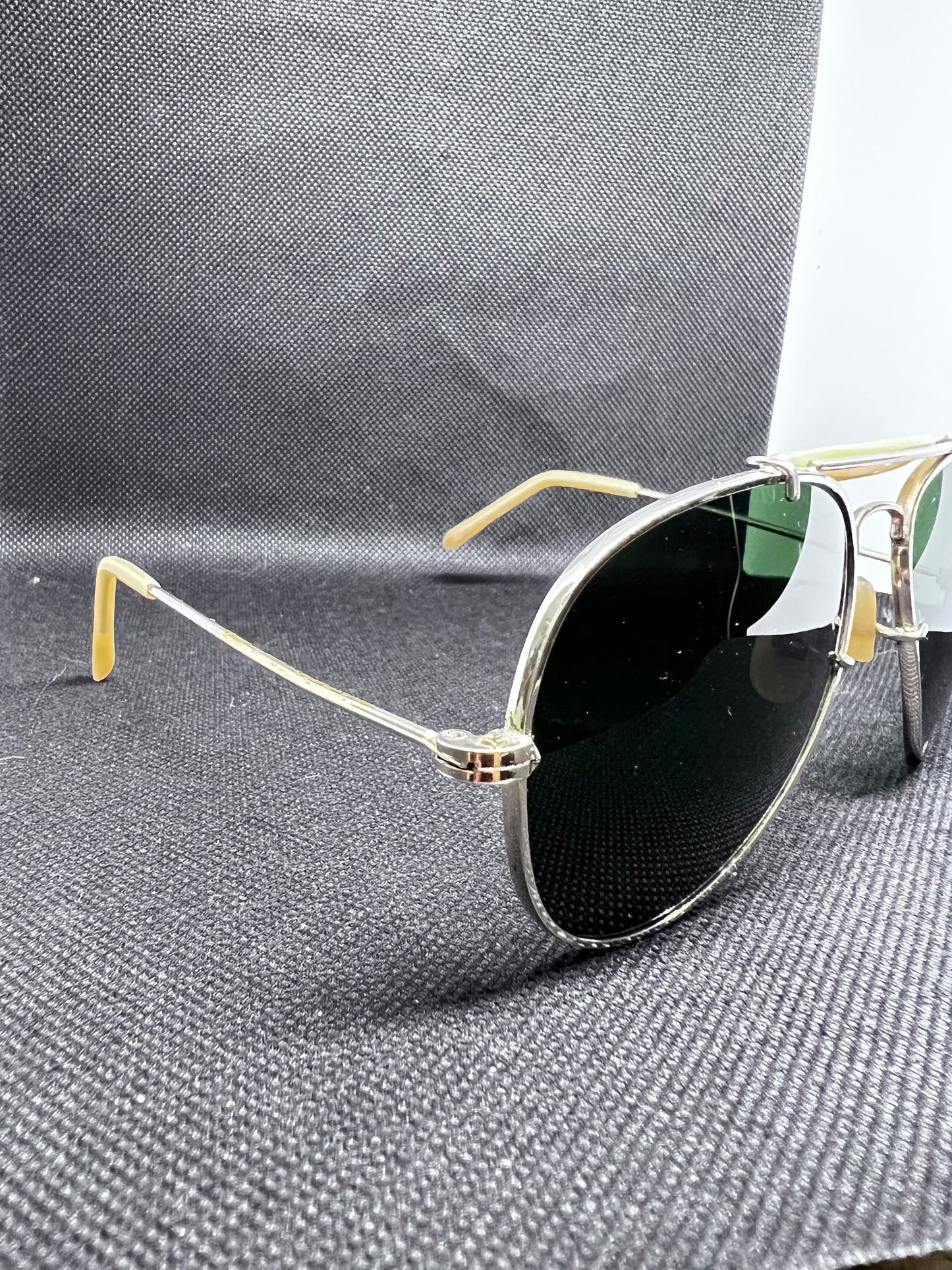 Occhiali da sole  modello Ray Ban