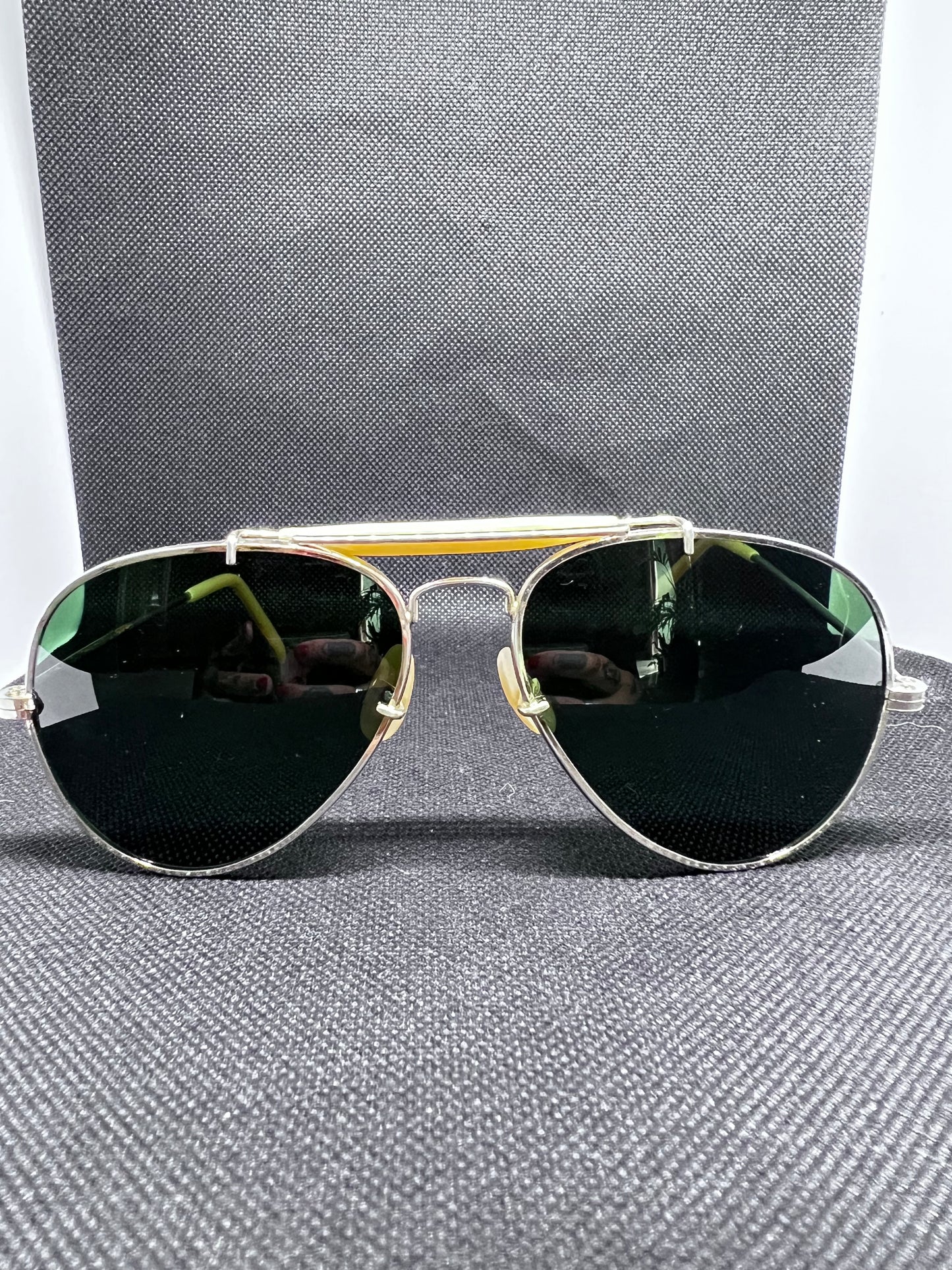 Occhiali da sole  modello Ray Ban